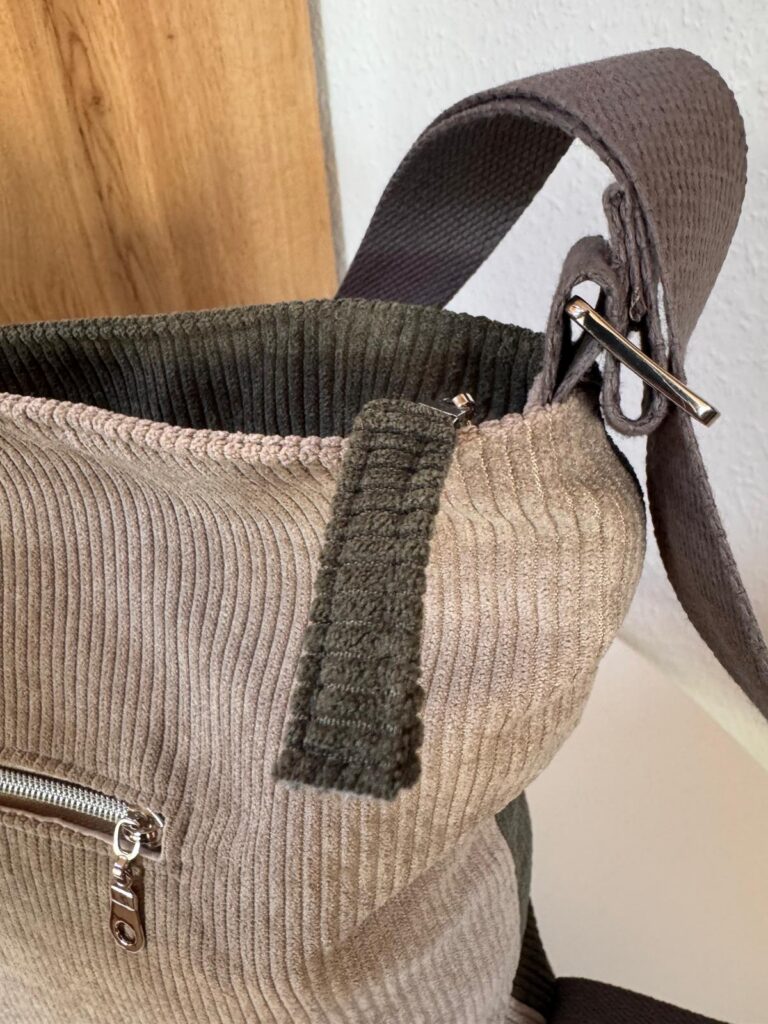 Chobe als Shopper und Rucksack